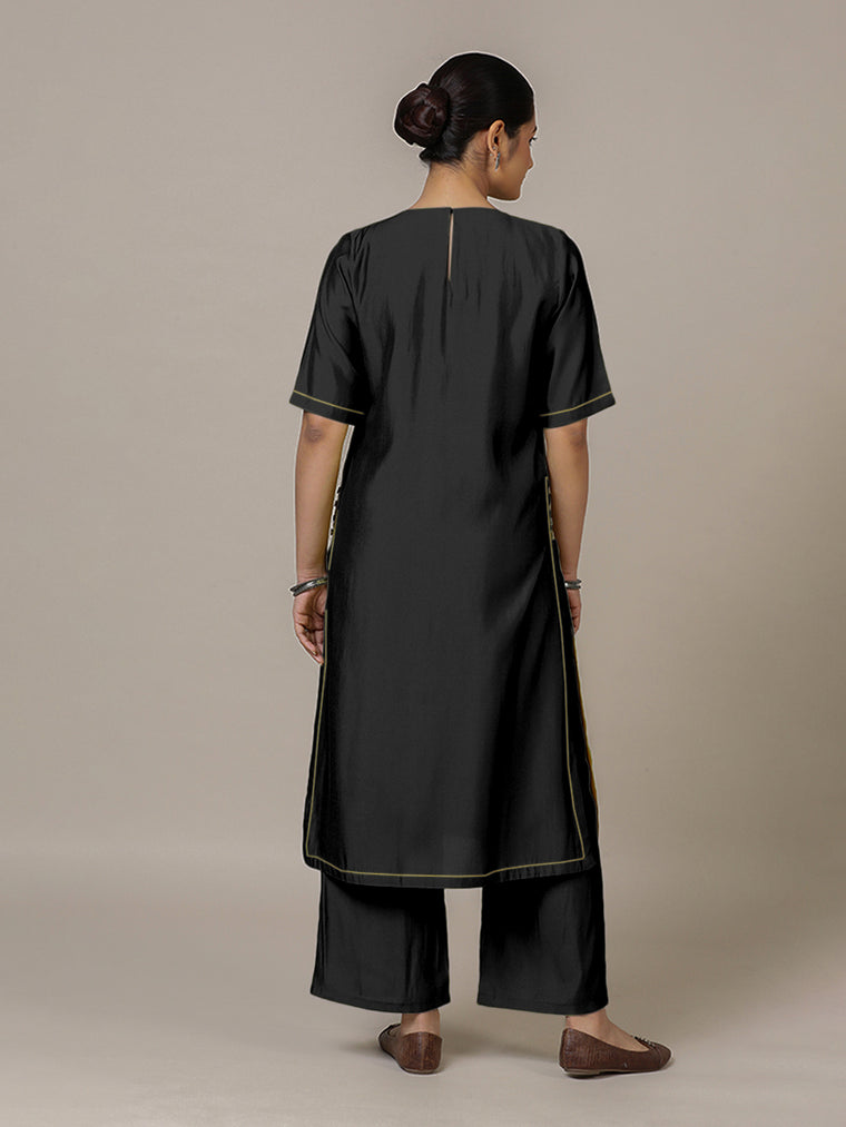 Riya x Rozaana Kurta, in Black Viscose, featuring elbow sleeves and jewel neckline, made for daily & work (view 2).