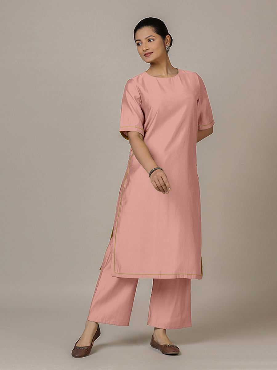 Riya x Rozaana Kurta, in Pink Viscose, featuring elbow sleeves and jewel neckline, made for daily & work (view 5).