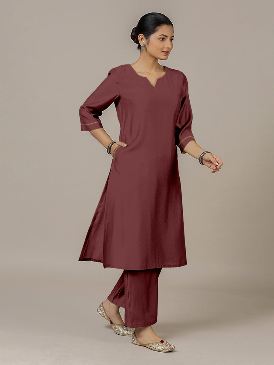 Sadaf x Rozaana Kurta, in Maroon Viscose, featuring three quarter sleeves and round neck with splitline (view 7).