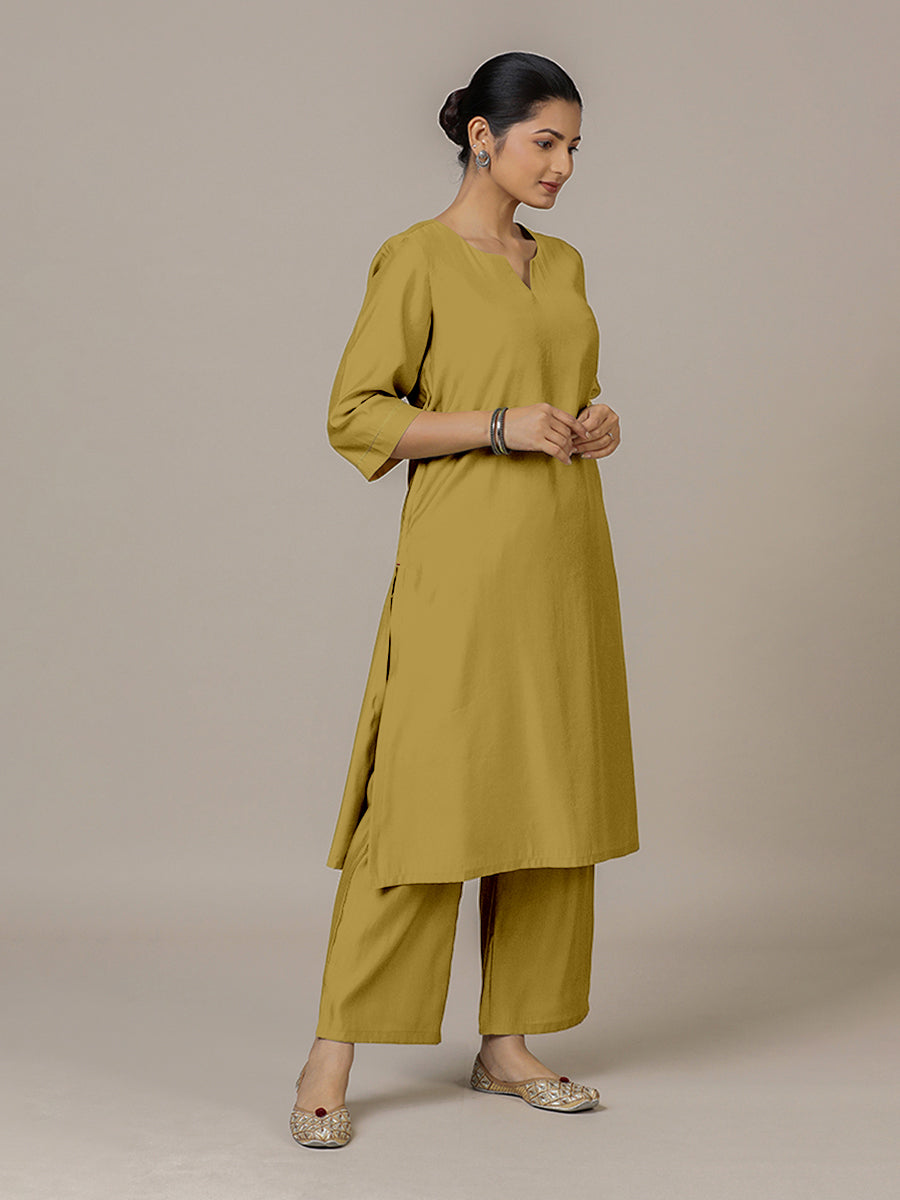 Sadaf x Rozaana Kurta, in Yellow Viscose, featuring three quarter sleeves and round neck with splitline (view 8).