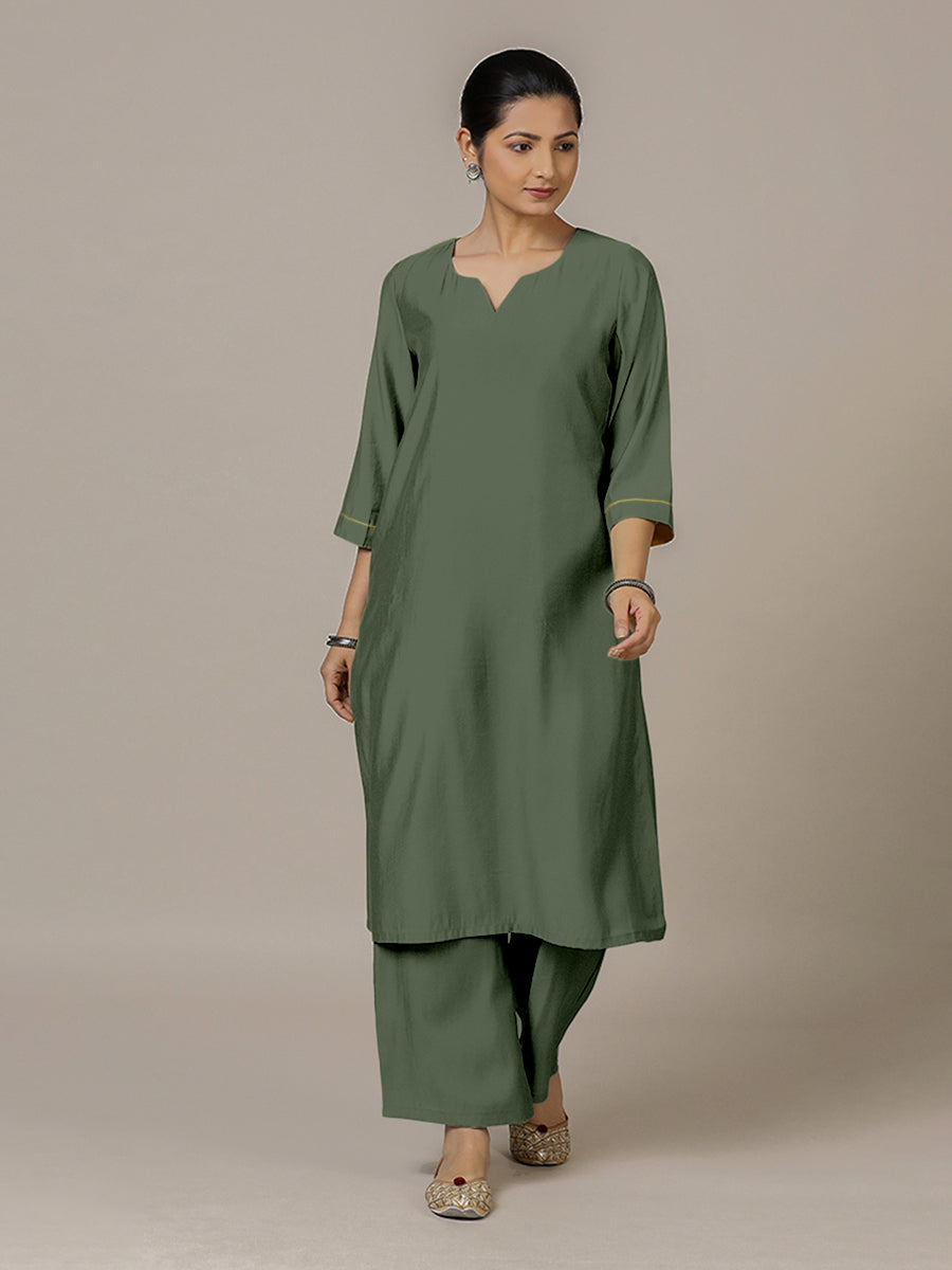 Sadaf x Rozaana Kurta, in Green Viscose, featuring three quarter sleeves and round neck with splitline (view 6).
