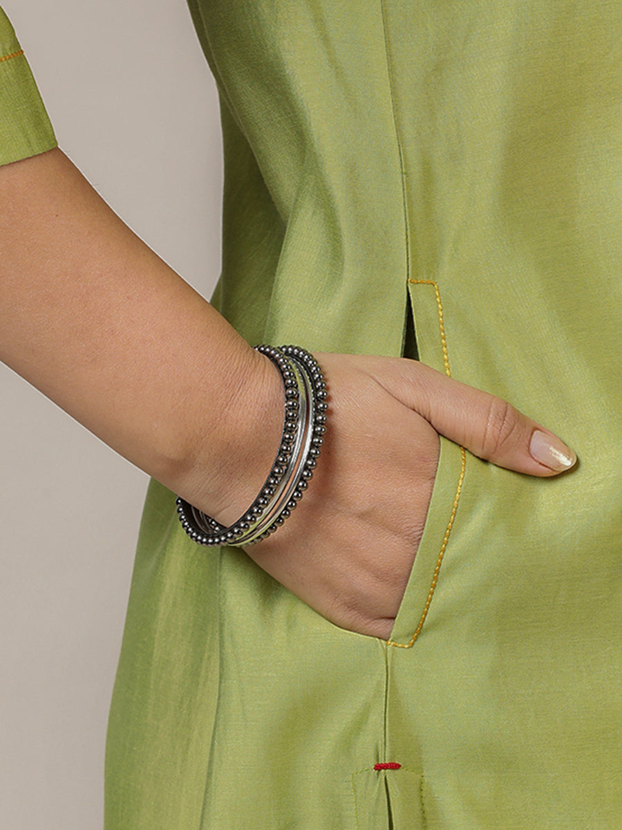 Sadaf x Rozaana Kurta, in Green Viscose, featuring three quarter sleeves and round neck with splitline (view 5).