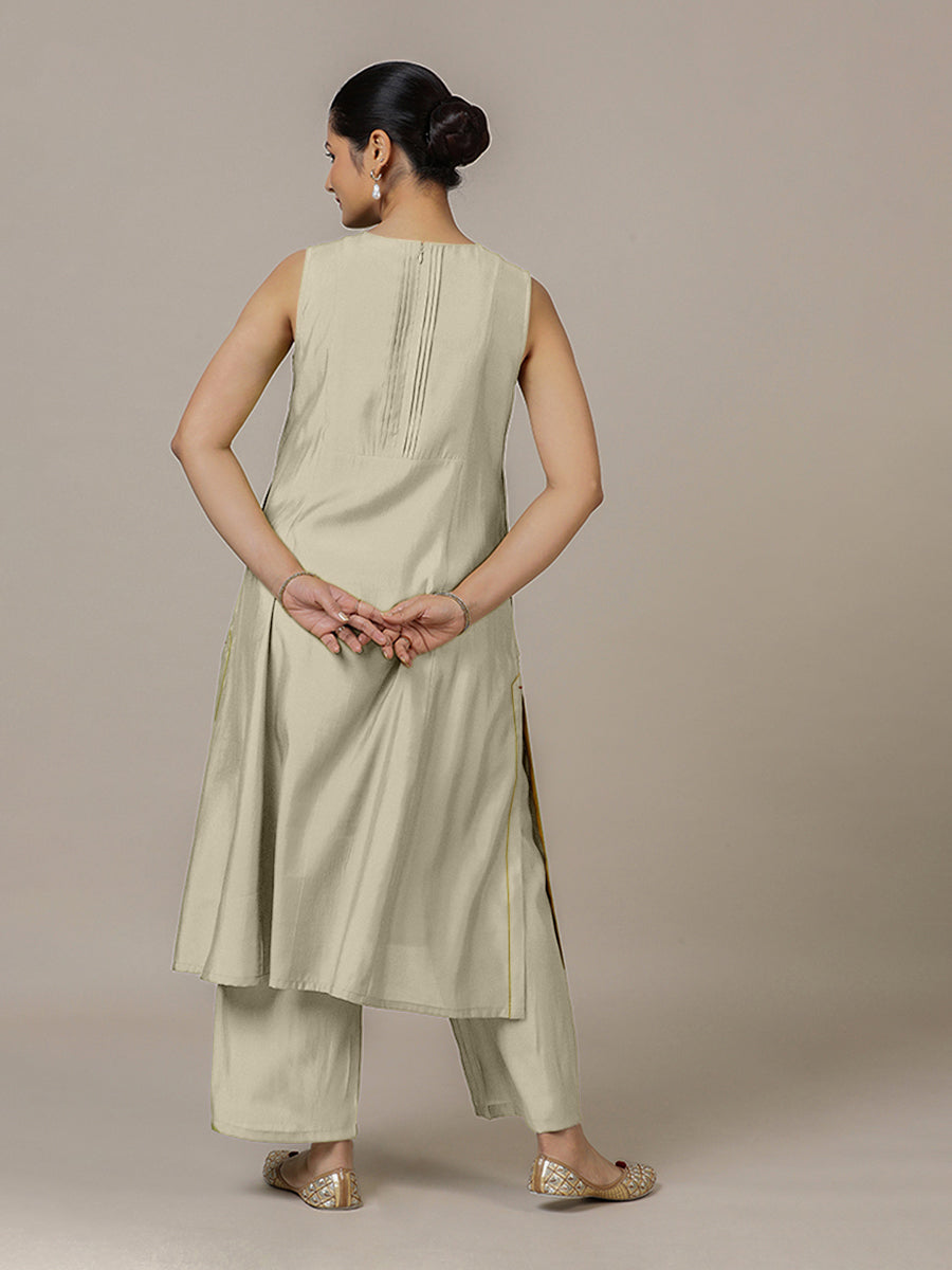 Sameera x Rozaana Kurta, in Cream Viscose, featuring sleeveless and jewel neckline, made for daily & work (view 2).