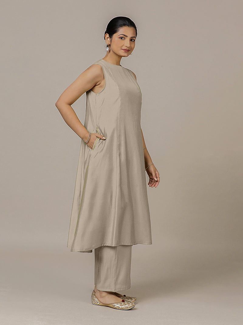 Sameera x Rozaana | A Line Kurta in Oyster Grey with Thread Work | Coords or Only Kurta-Binks