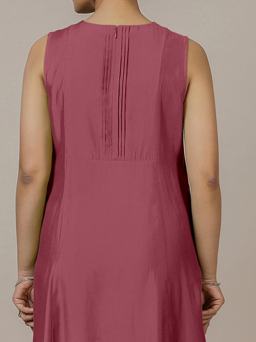 Sameera x Rozaana Kurta, in Pink Viscose, featuring sleeveless and jewel neckline, made for daily & work (view 3).