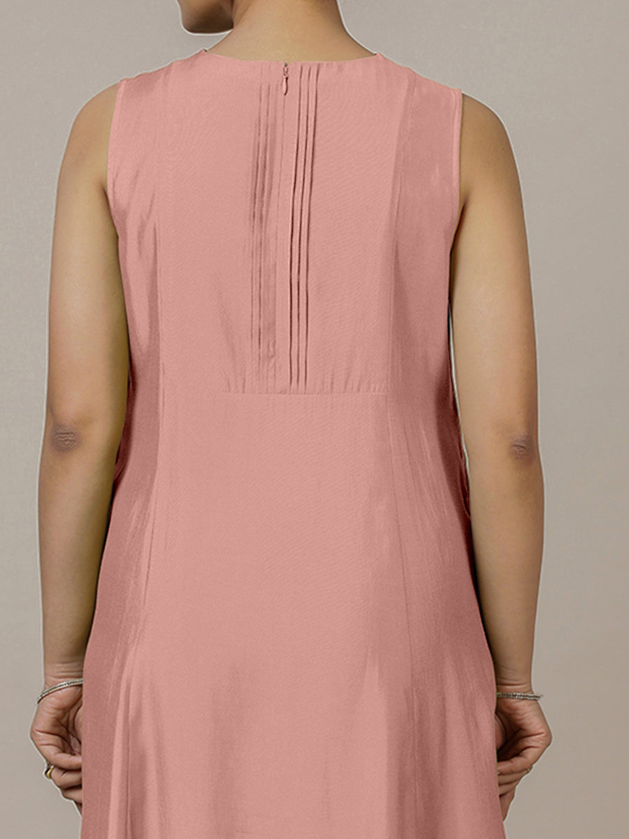 Sameera x Rozaana Kurta, in Pink Viscose, featuring sleeveless and jewel neckline, made for daily & work (view 3).