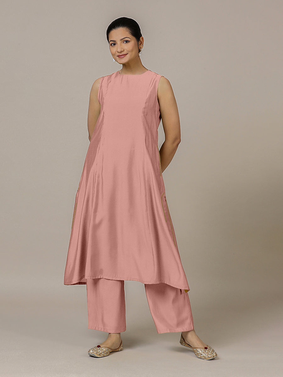 Sameera x Rozaana Kurta, in Pink Viscose, featuring sleeveless and jewel neckline, made for daily & work (view 6).