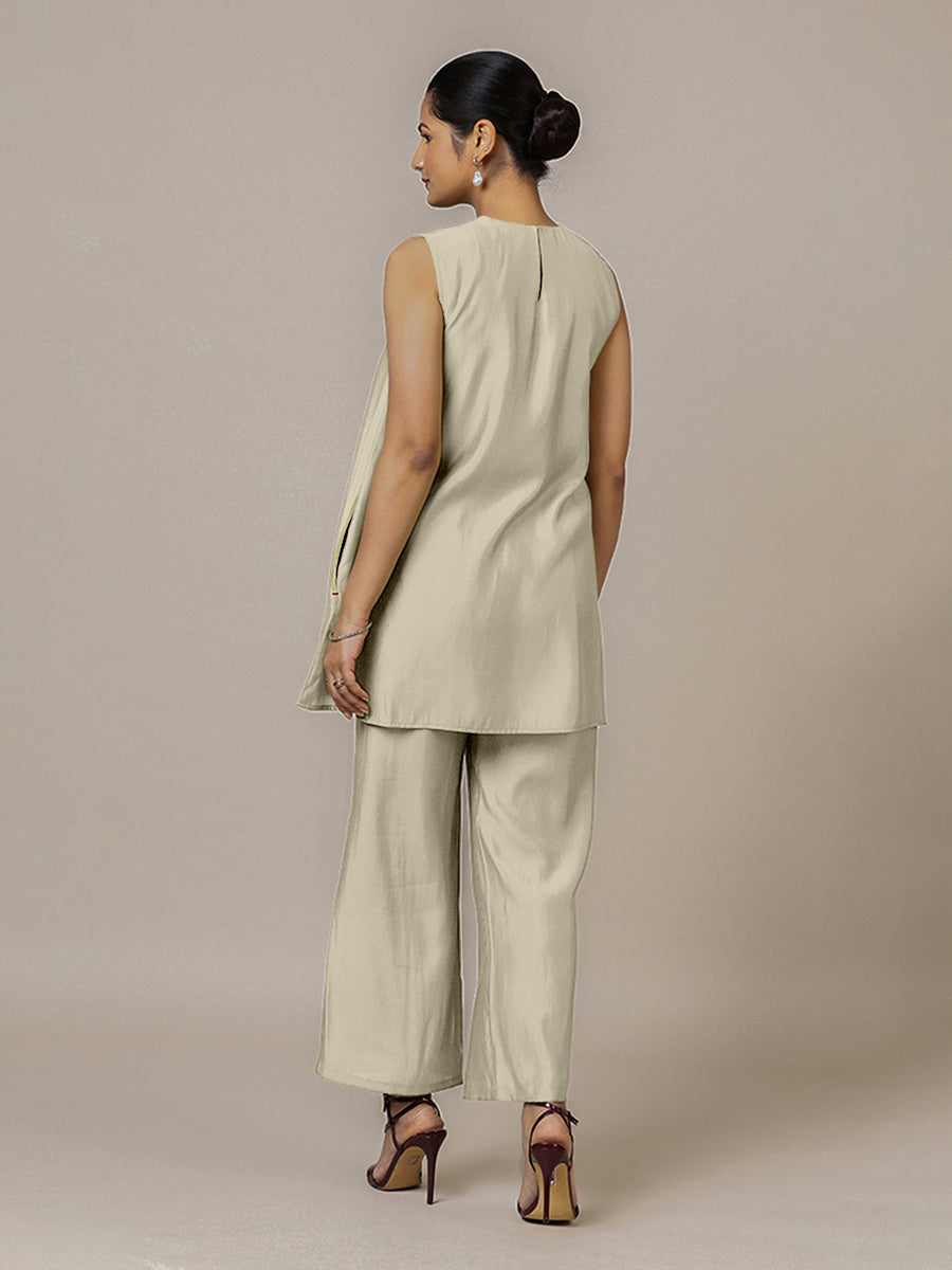 Sana x Rozaana Kurta, in Cream Viscose, featuring sleeveless and jewel neckline, made for daily & work (view 2).