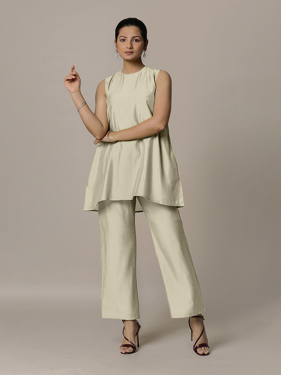 Sana x Rozaana Kurta, in Cream Viscose, featuring sleeveless and jewel neckline, made for daily & work (view 5).