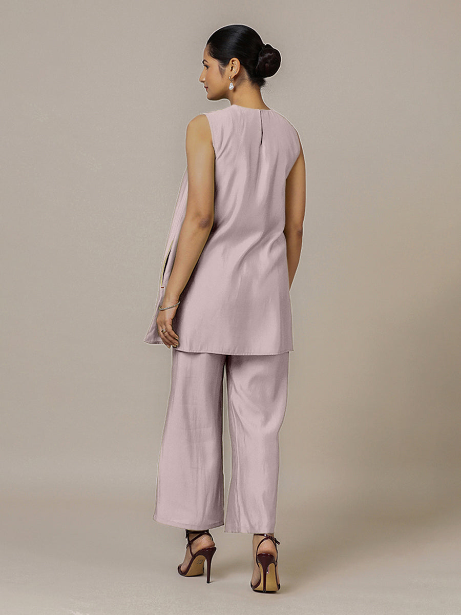 Sana x Rozaana Kurta, in Purple Viscose, featuring sleeveless and jewel neckline, made for daily & work (view 2).