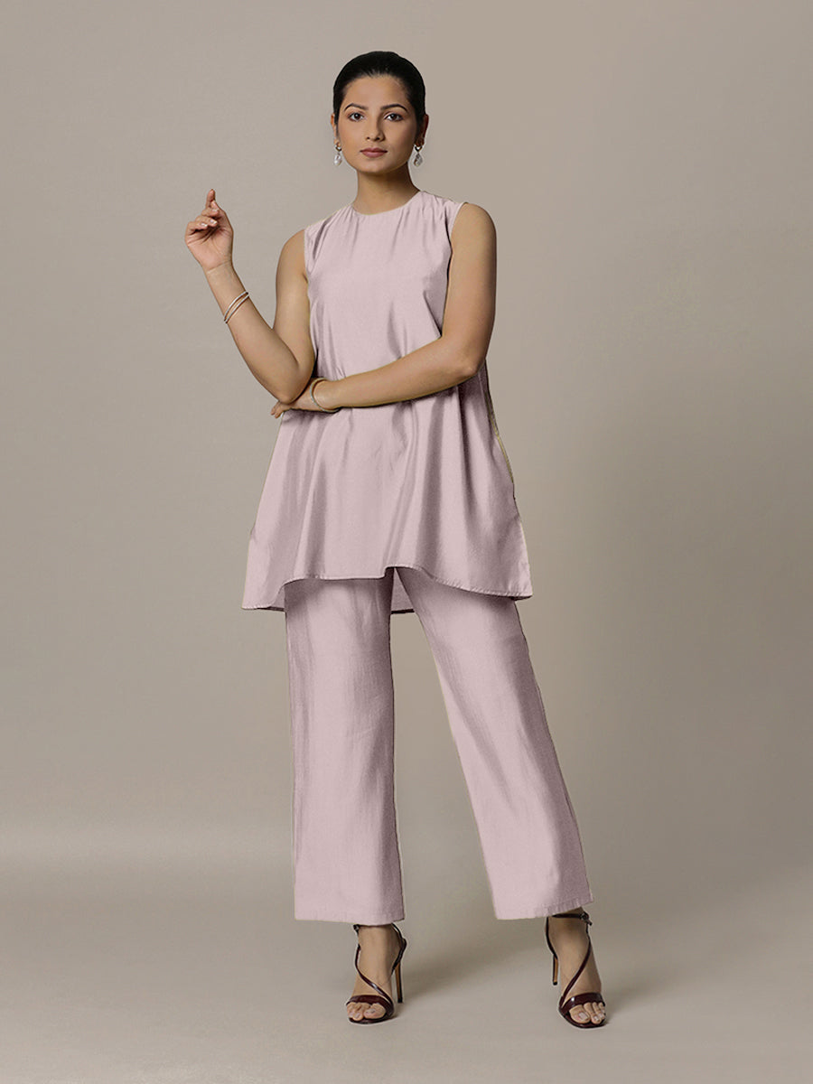 Sana x Rozaana Kurta, in Purple Viscose, featuring sleeveless and jewel neckline, made for daily & work (view 5).