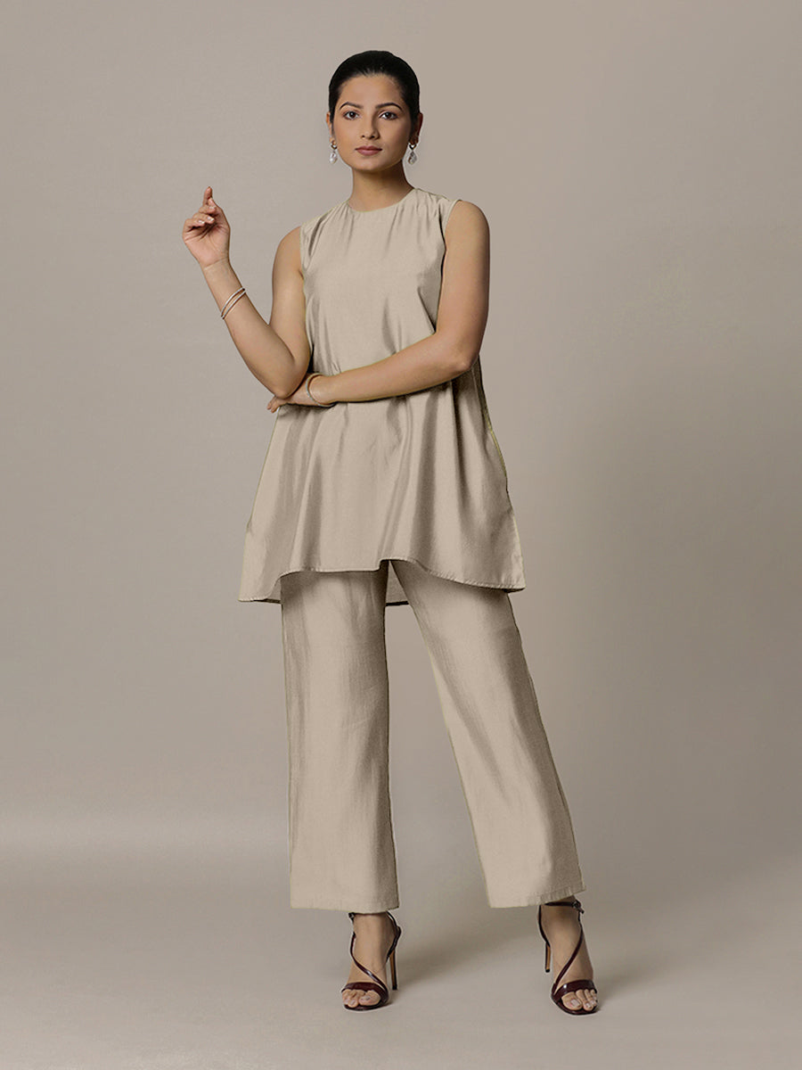 Sana x Rozaana Kurta, in Grey Viscose, featuring sleeveless and jewel neckline, made for daily & work (view 4).