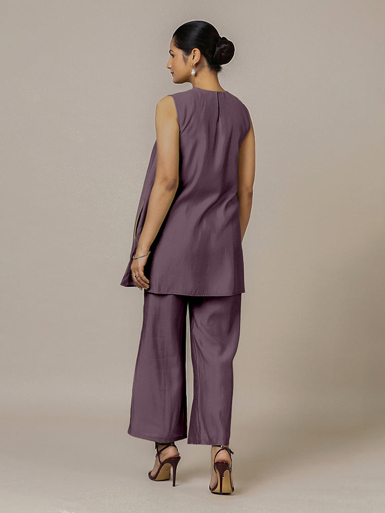 Sana x Rozaana Kurta, in Purple Viscose, featuring sleeveless and jewel neckline, made for daily & work (view 2).