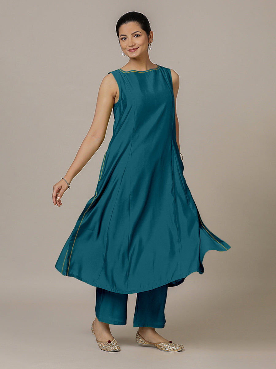 Sarah x Rozaana Kurta, in Blue Viscose, featuring sleeveless and boat neckline, made for daily & work (view 7).
