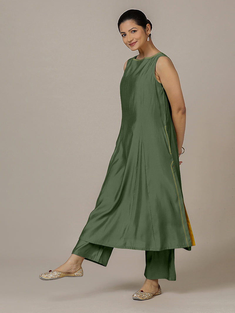 Sarah x Rozaana | A Line Kurta in Hunter Green with Thread Work | Coords or Only Kurta-Binks