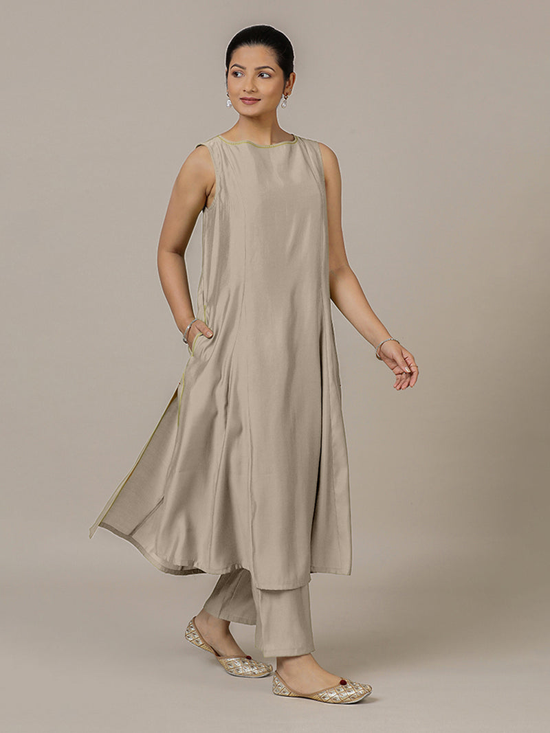 Sarah x Rozaana | A Line Kurta in Oyster Grey with Thread Work | Coords or Only Kurta-Binks
