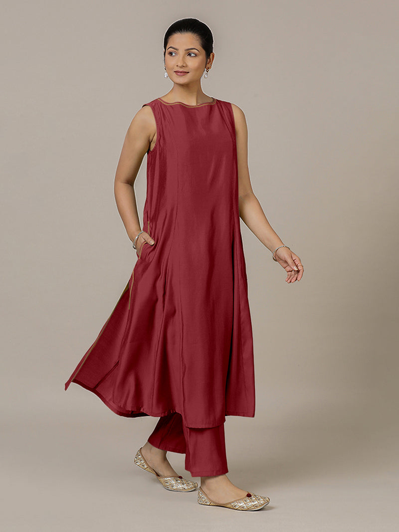 Sarah x Rozaana | A Line Kurta in Scarlet Red with Thread Work | Coords or Only Kurta-Binks