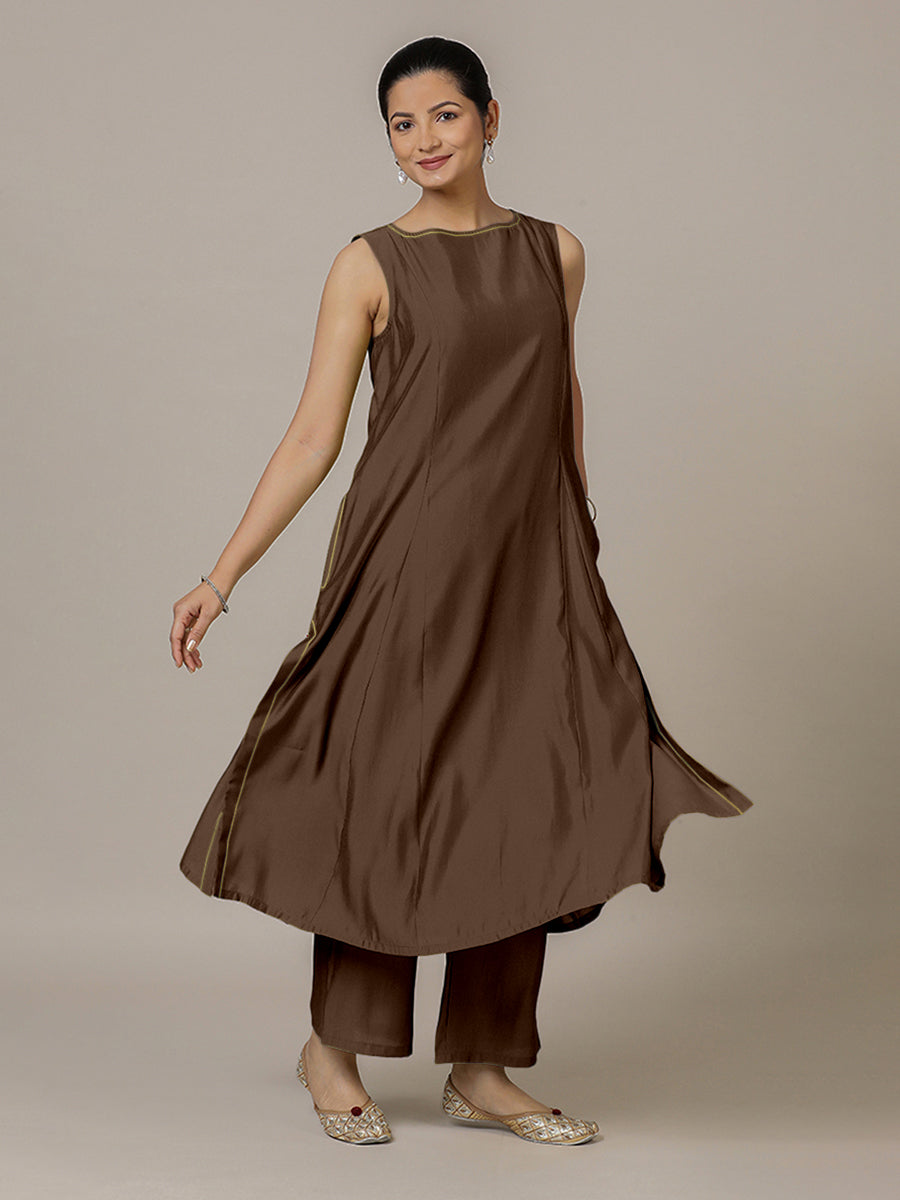 Sarah x Rozaana Kurta, in Brown Viscose, featuring sleeveless and boat neckline, made for daily & work (view 7).