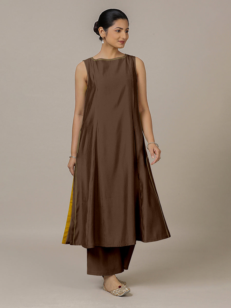 Sarah x Rozaana Kurta, in Brown Viscose, featuring sleeveless and boat neckline, made for daily & work (view 8).