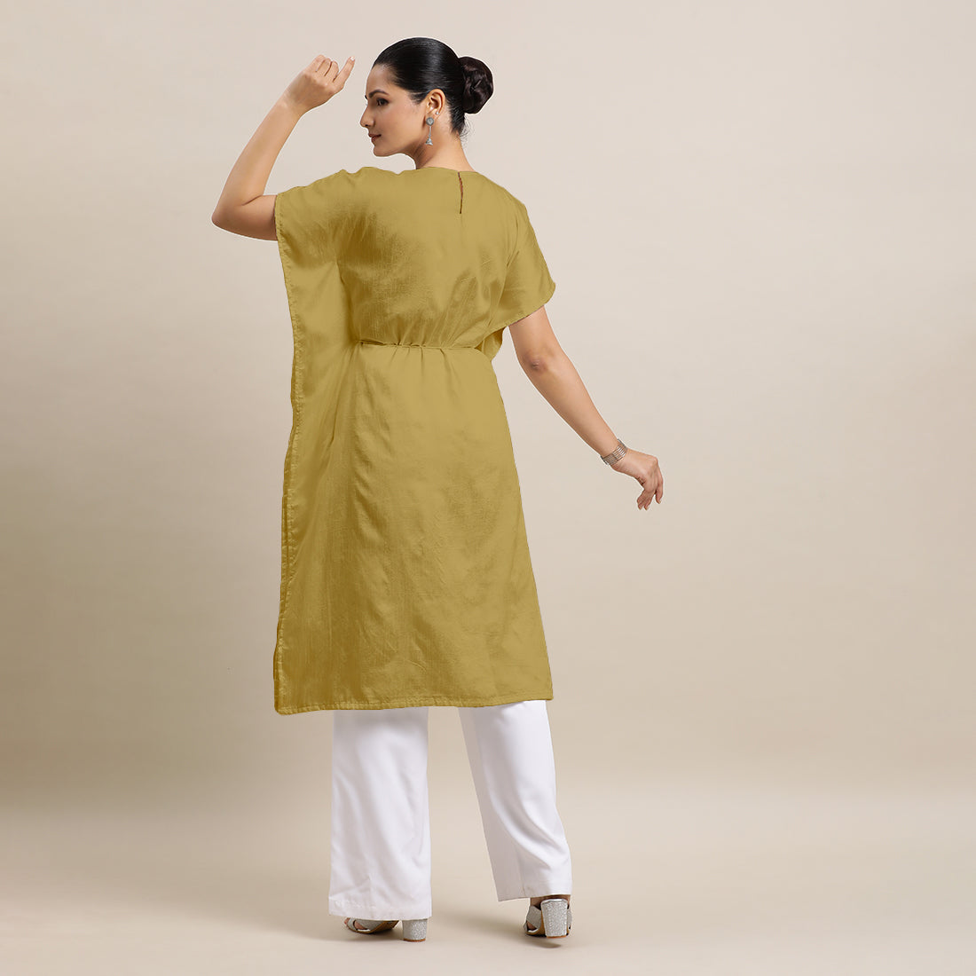 Siya x Rozaana Kurta, in Yellow Viscose, featuring elbow sleeves and v-neckline, made for daily & work (view 2).