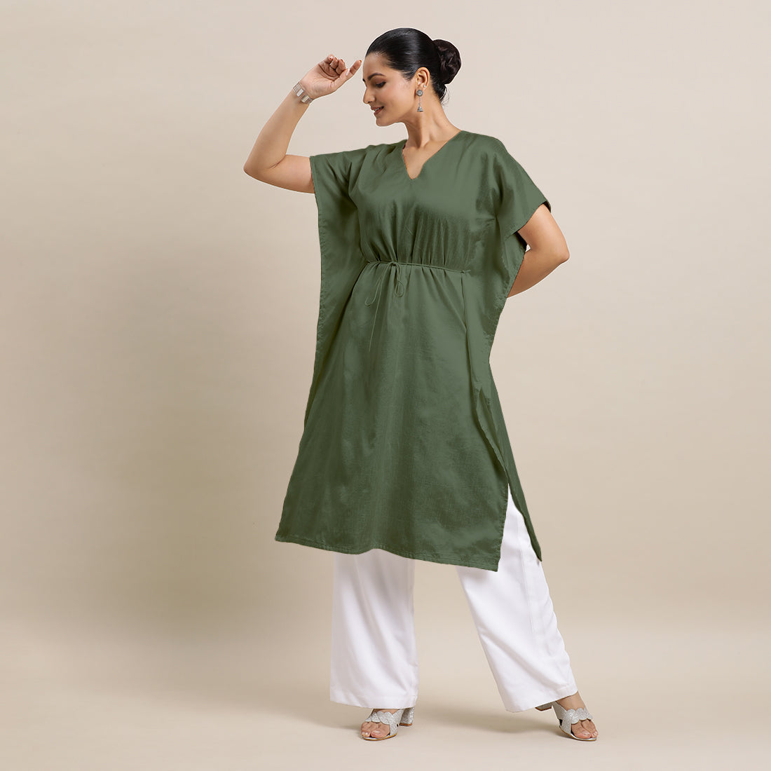 Siya x Rozaana Kurta, in Green Viscose, featuring elbow sleeves and v-neckline, made for daily & work (view 5).