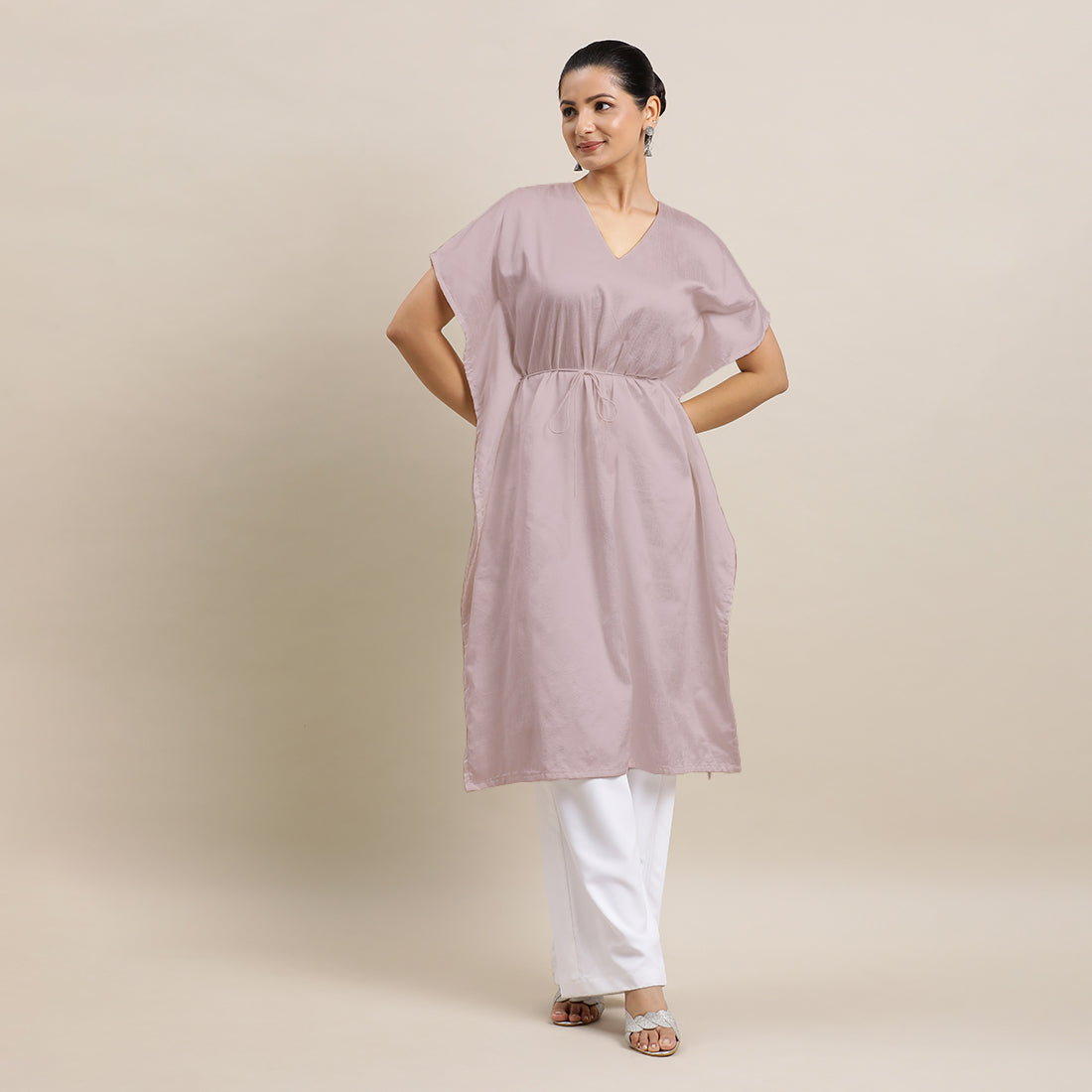Siya x Rozaana Kurta, in Purple Viscose, featuring elbow sleeves and v-neckline, made for daily & work (view 5).