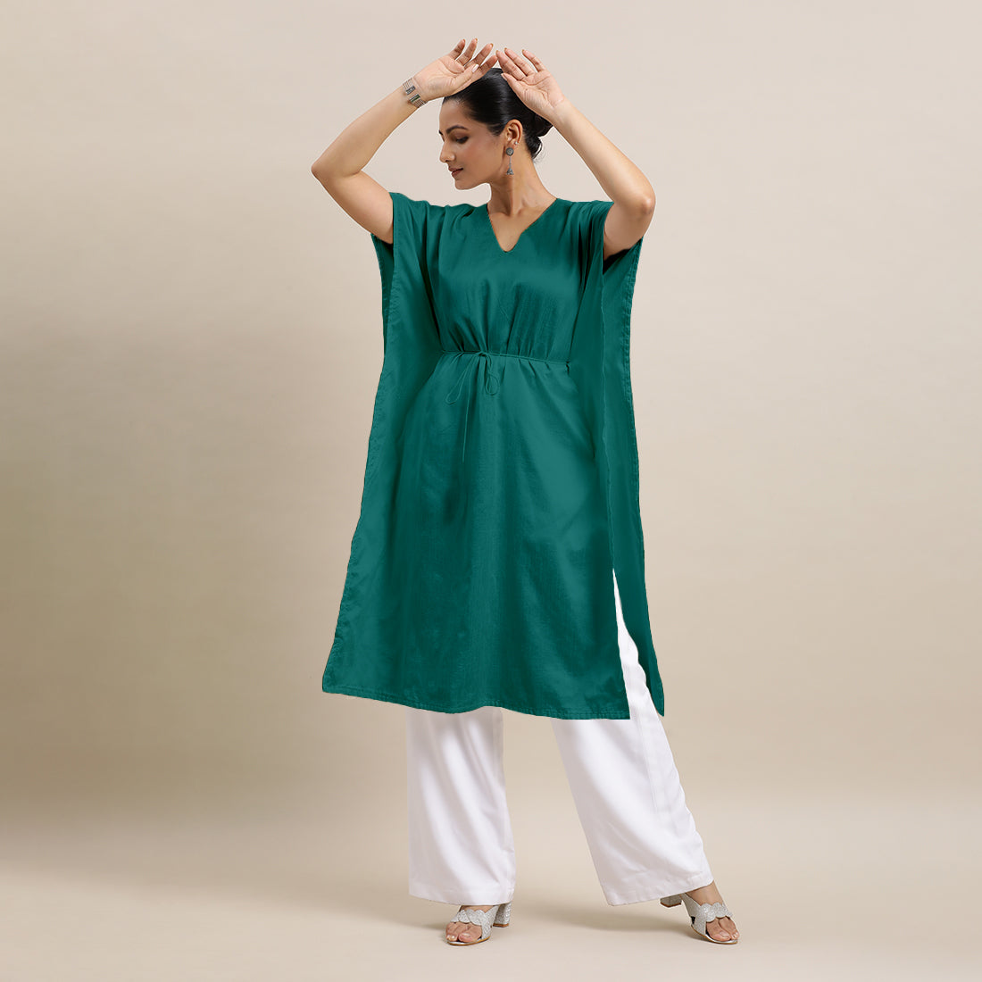 Siya x Rozaana Kurta, in Green Viscose, featuring elbow sleeves and v-neckline, made for daily & work (view 8).