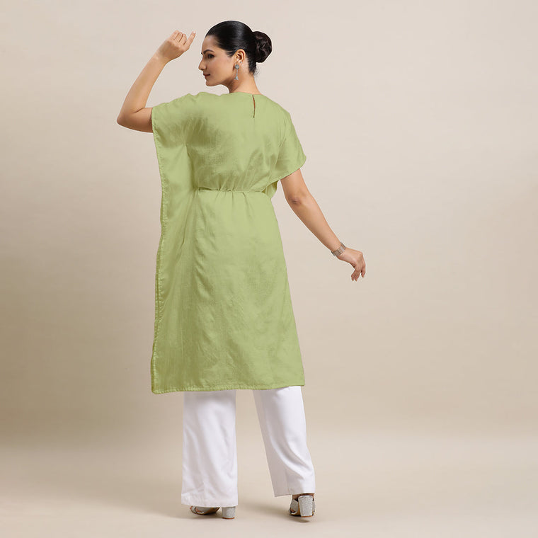 Siya x Rozaana Kurta, in Green Viscose, featuring elbow sleeves and v-neckline, made for daily & work (view 2).