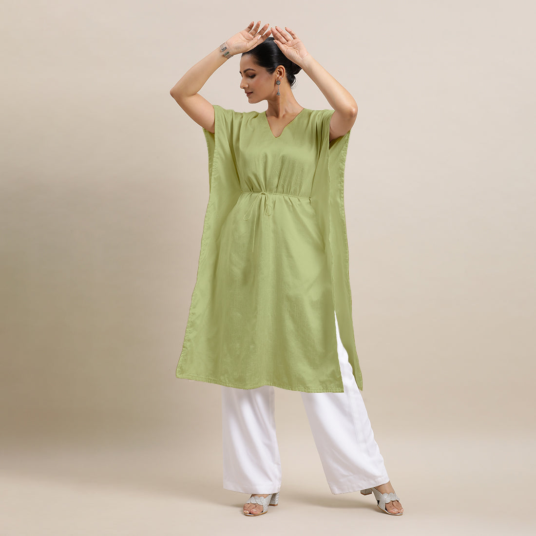 Siya x Rozaana Kurta, in Green Viscose, featuring elbow sleeves and v-neckline, made for daily & work (view 8).