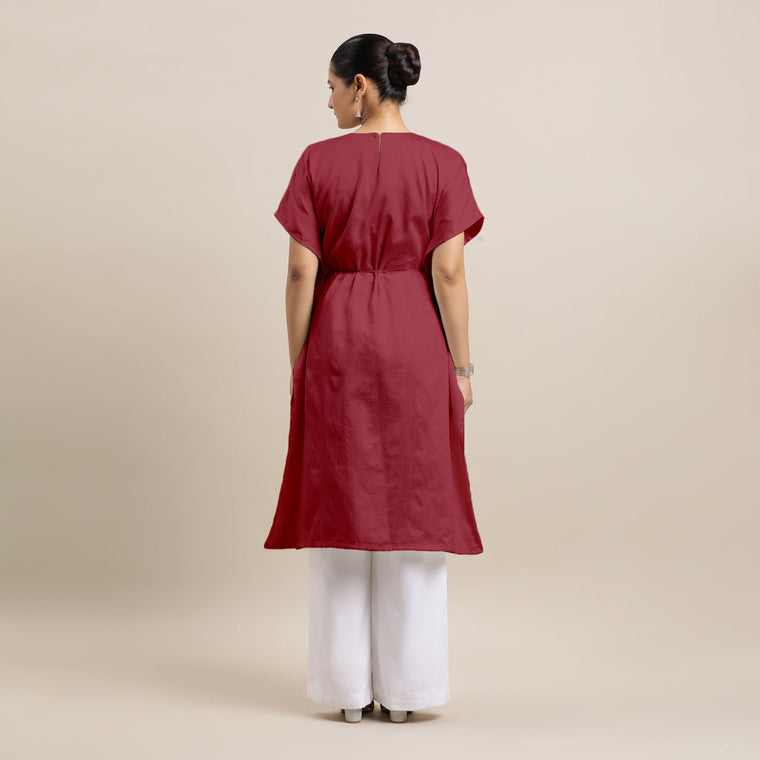 Siya x Rozaana Kurta, in Red Viscose, featuring elbow sleeves and v-neckline, made for daily & work (view 2).