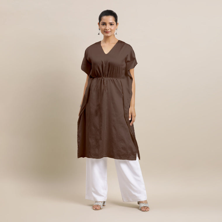 Siya x Rozaana Kurta, in Brown Viscose, featuring elbow sleeves and v-neckline, made for daily & work (view 3).