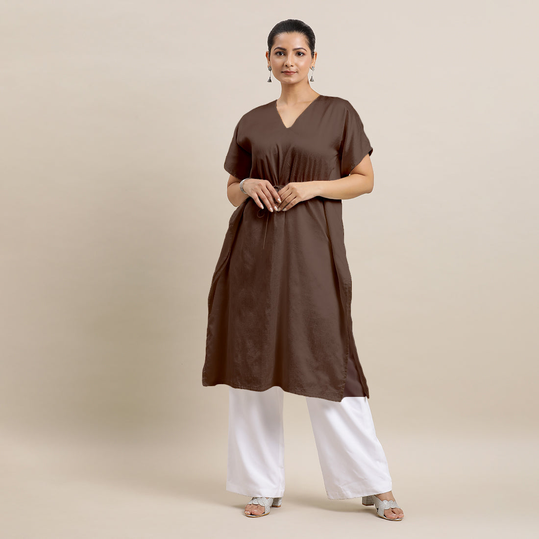 Siya x Rozaana Kurta, in Brown Viscose, featuring elbow sleeves and v-neckline, made for daily & work (view 7).