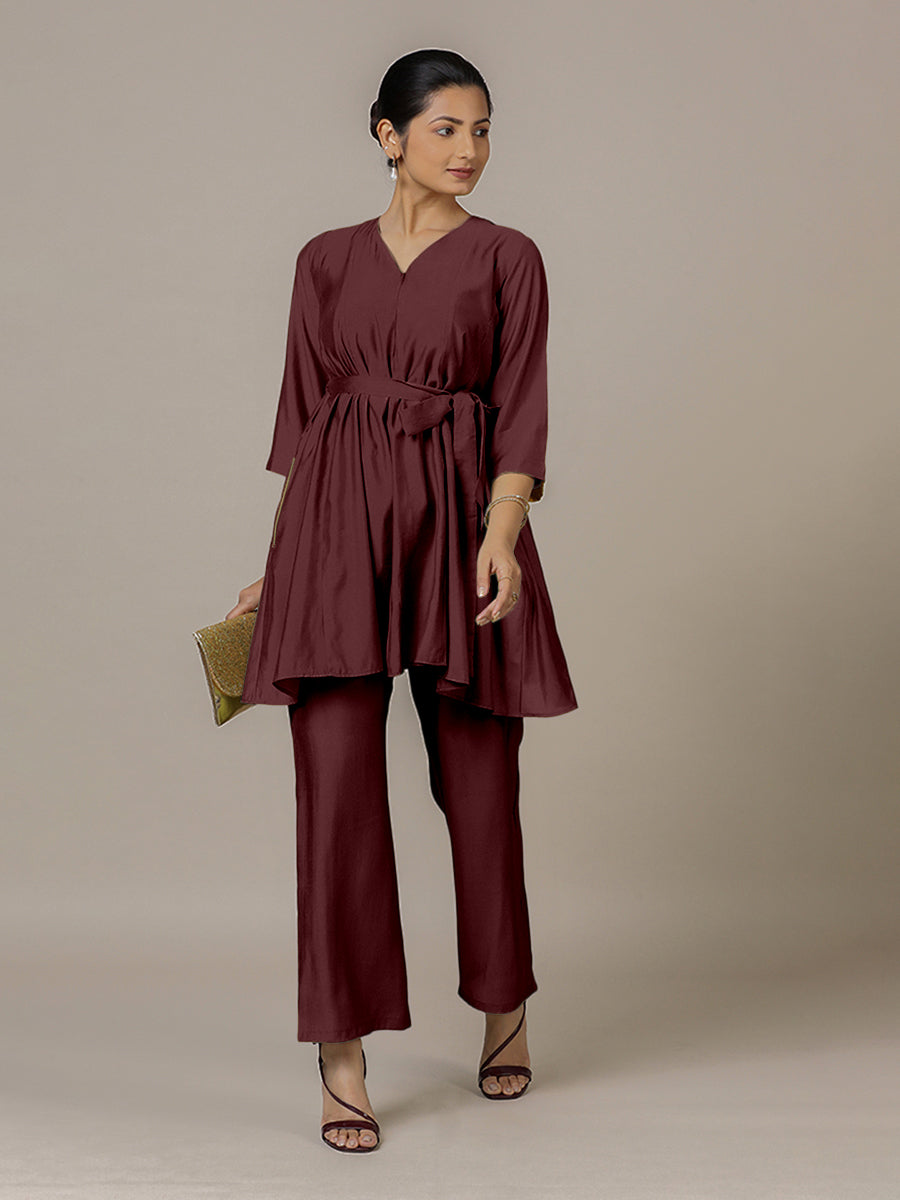 Tuhi x Rozaana Kurta, in Maroon Viscose, featuring three quarter sleeves and v-neckline, made for daily & work (view 6).
