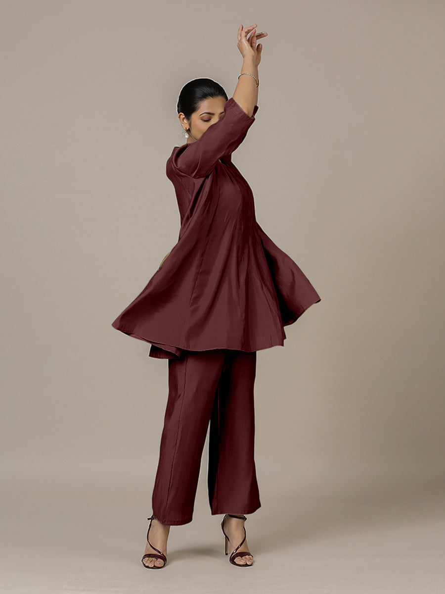 Tuhi x Rozaana Kurta, in Maroon Viscose, featuring three quarter sleeves and v-neckline, made for daily & work (view 8).