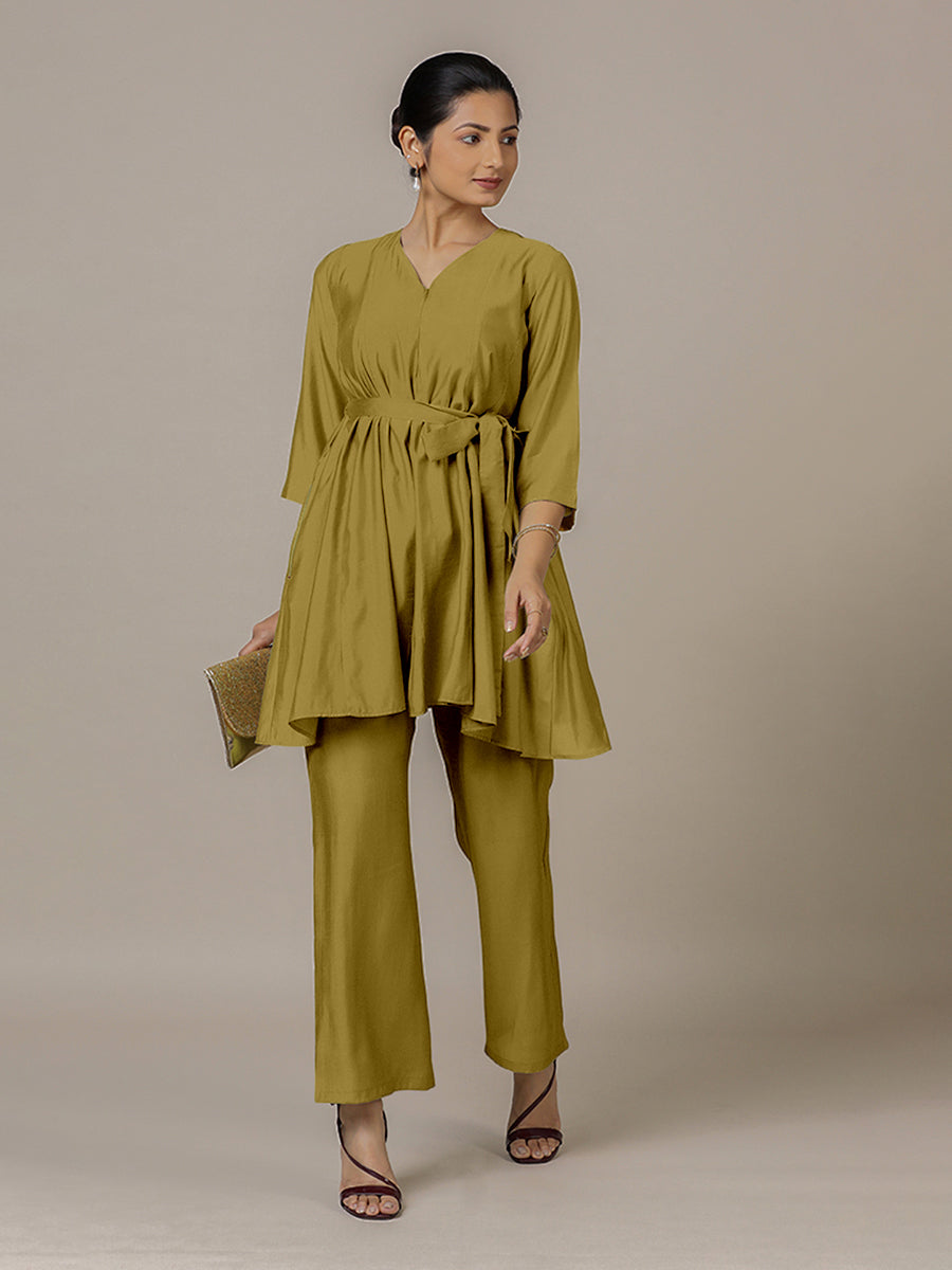 Tuhi x Rozaana Kurta, in Yellow Viscose, featuring three quarter sleeves and v-neckline, made for daily & work.