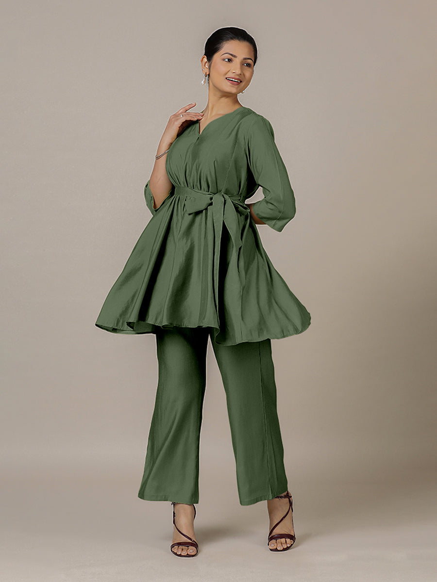 Tuhi x Rozaana Kurta, in Green Viscose, featuring three quarter sleeves and v-neckline, made for daily & work.