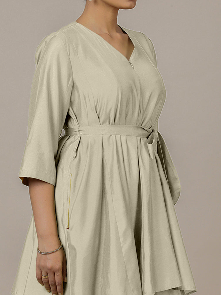 Tuhi x Rozaana Kurta, in Cream Viscose, featuring three quarter sleeves and v-neckline, made for daily & work (view 3).