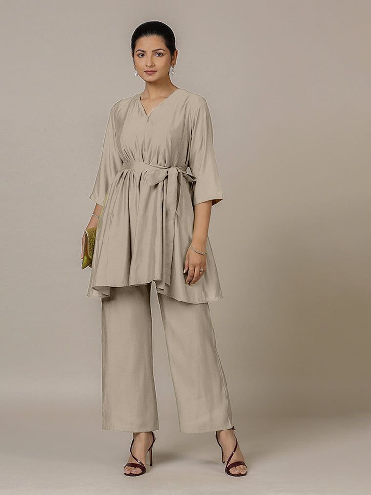 Tuhi x Rozaana Kurta, in Grey Viscose, featuring three quarter sleeves and v-neckline, made for daily & work.