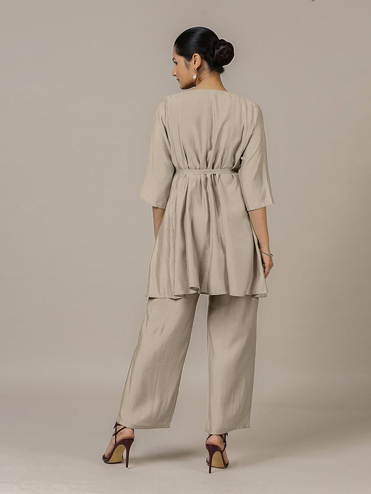 Tuhi x Rozaana Kurta, in Grey Viscose, featuring three quarter sleeves and v-neckline, made for daily & work (view 2).