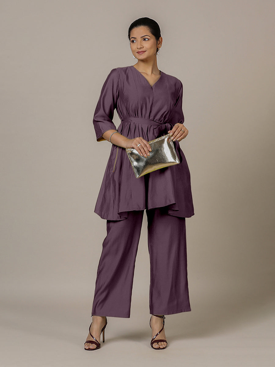 Tuhi x Rozaana Kurta, in Purple Viscose, featuring three quarter sleeves and v-neckline, made for daily & work (view 6).