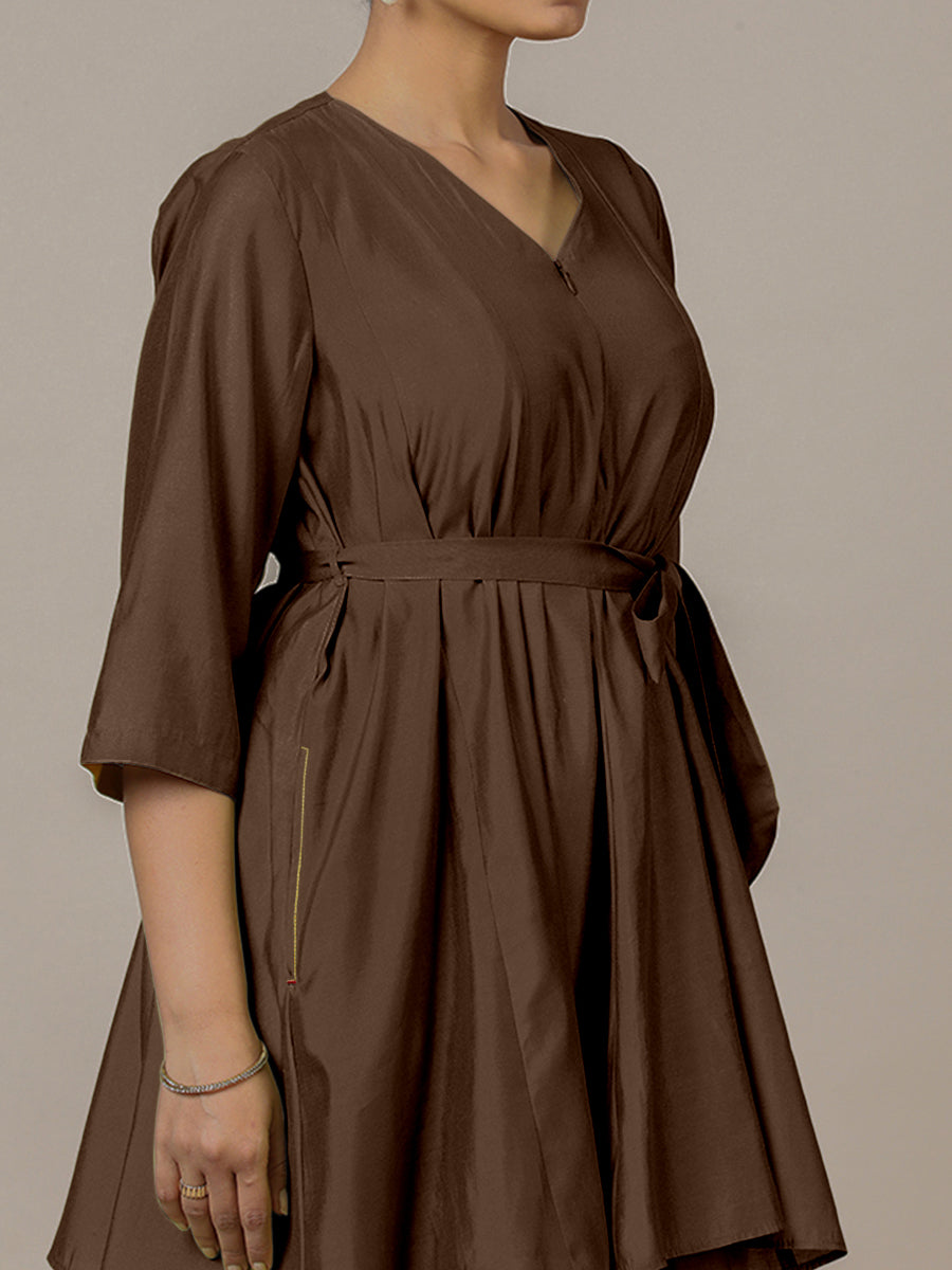 Tuhi x Rozaana Kurta, in Brown Viscose, featuring three quarter sleeves and v-neckline, made for daily & work (view 3).