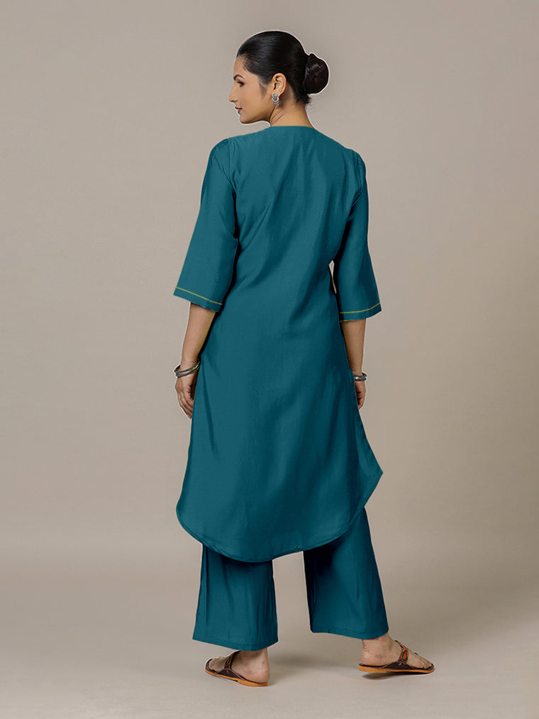 Urvi x Rozaana Kurta, in Blue Viscose, featuring three quarter sleeves and round neckline, made for daily & work (view 2).