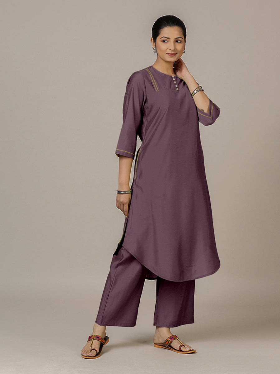 Urvi x Rozaana Kurta, in Purple Viscose, featuring three quarter sleeves and round neckline, made for daily & work (view 7).