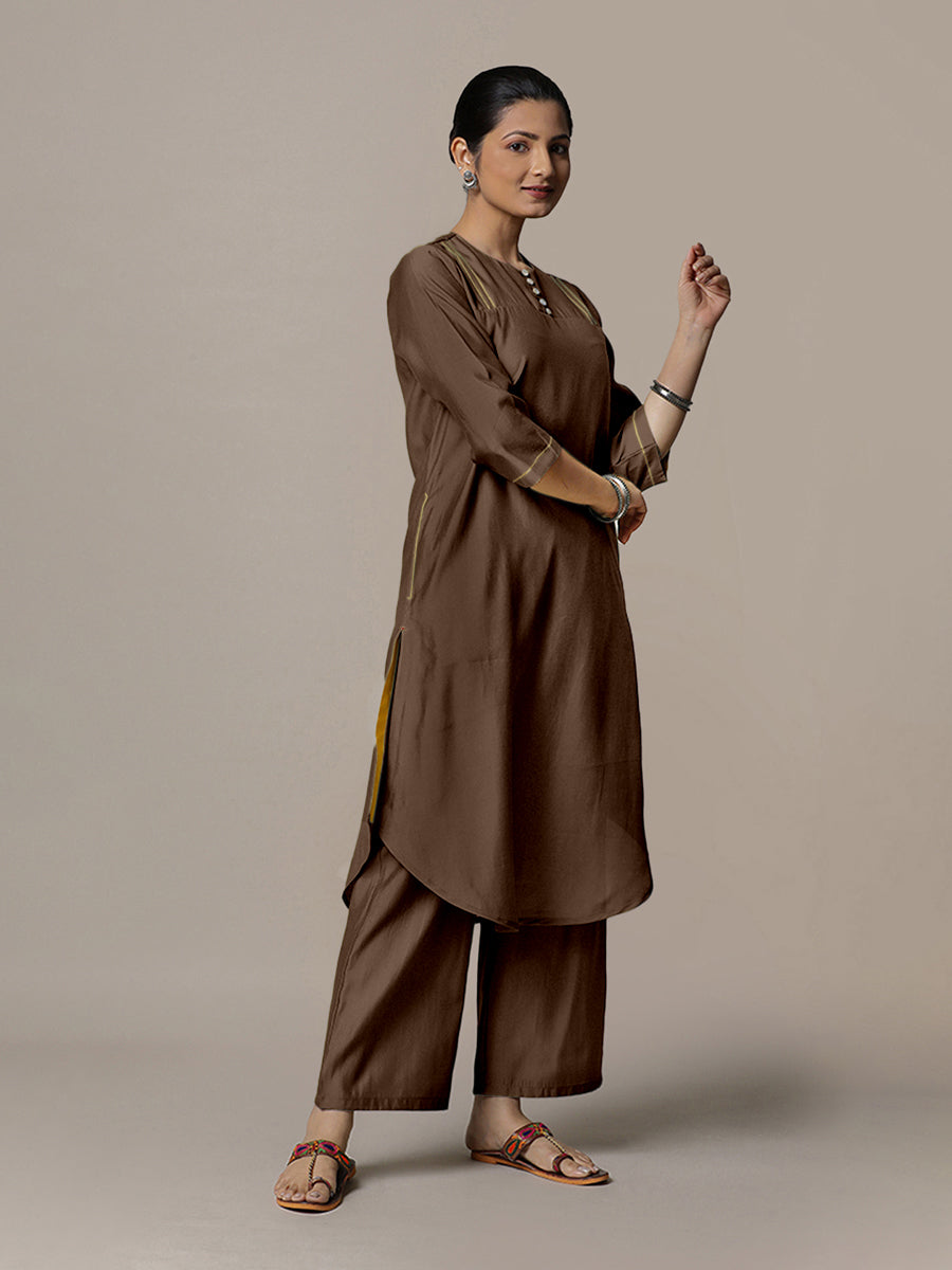 Urvi x Rozaana Kurta, in Brown Viscose, featuring three quarter sleeves and round neckline, made for daily & work (view 8).