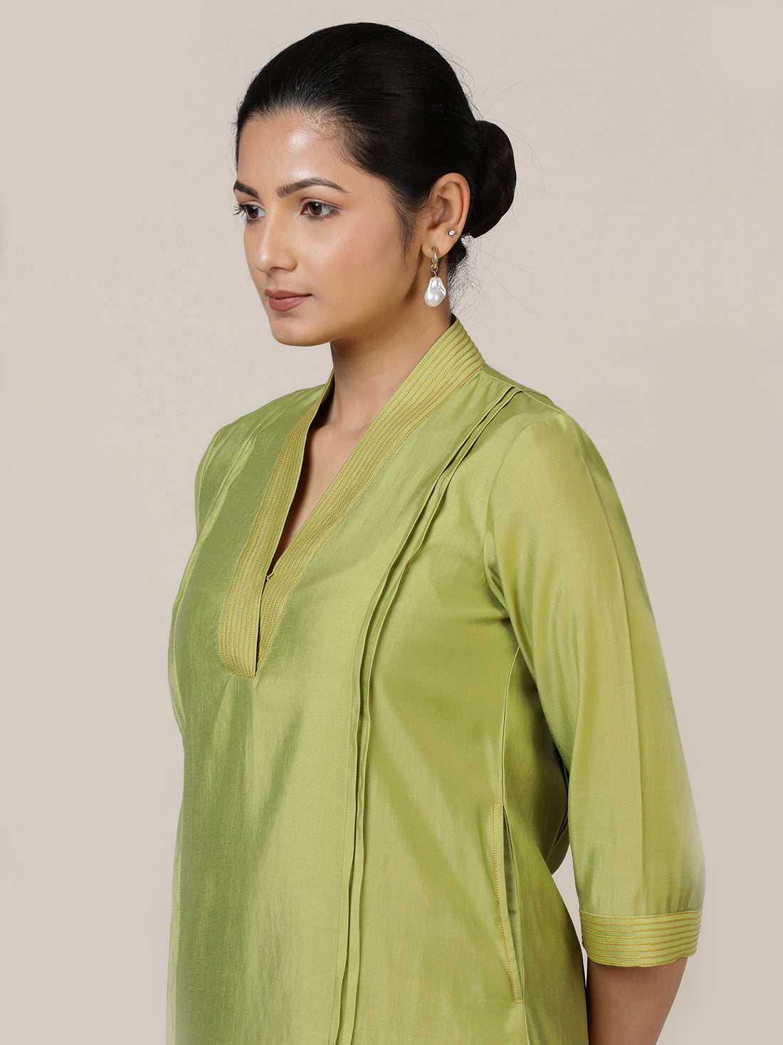 Vanya x Rozaana Kurta, in Green Viscose, featuring three quarter sleeves and overlap v-neckline, made for daily & work (view 3).