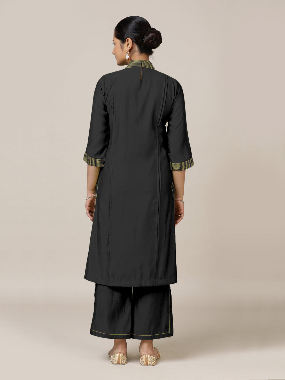 Vanya x Rozaana Kurta, in Black Viscose, featuring three quarter sleeves and band collar neckline, made for daily & work.