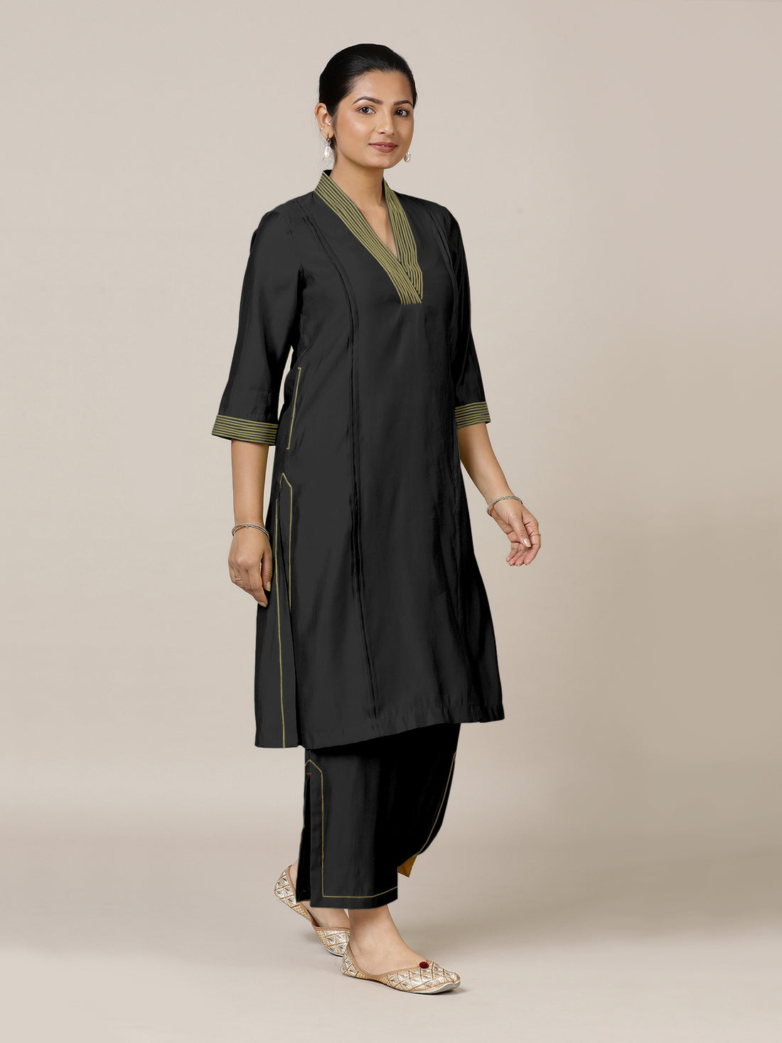 Vanya x Rozaana Kurta, in Black Viscose, featuring three quarter sleeves and band collar neckline, made for daily & work.