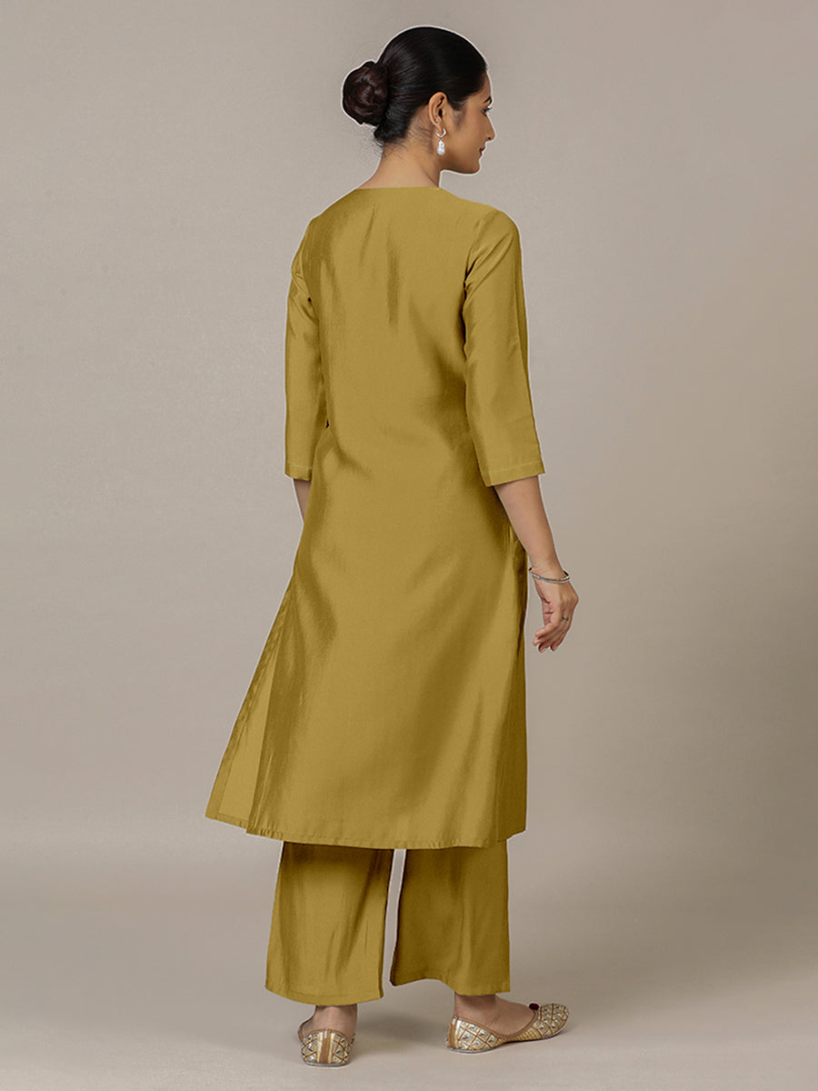 Zoya x Rozaana Kurta, in Yellow Viscose, featuring three quarter sleeves and keyhole neckline, made for daily & work (view 2).