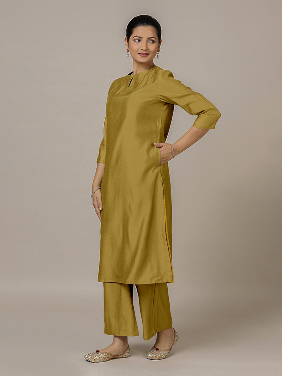 Zoya x Rozaana Kurta, in Yellow Viscose, featuring three quarter sleeves and keyhole neckline, made for daily & work (view 7).