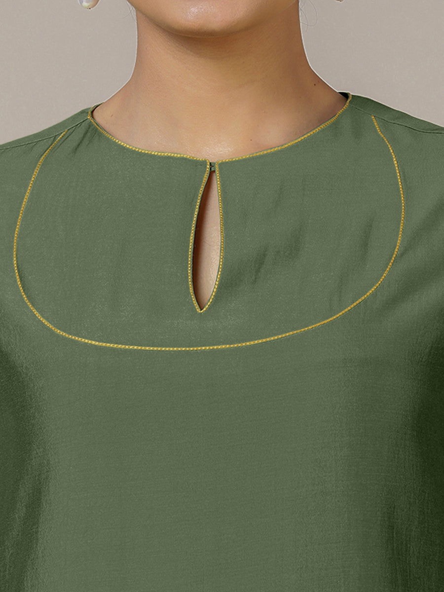 Zoya x Rozaana Kurta, in Green Viscose, featuring three quarter sleeves and keyhole neckline, made for daily & work (view 3).